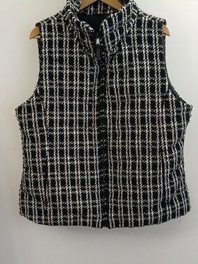 Talbots Black and White Padded Tweed Sleeveless Vest
